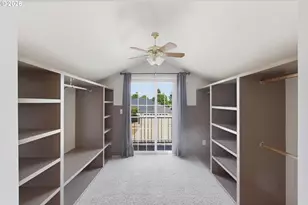 196 Nadine Ln, Central Point, OR 97502 - Photo 21