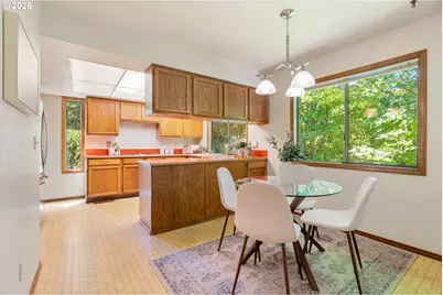 6010 SW Texas Ct, Portland, OR 97219 - Photo 15