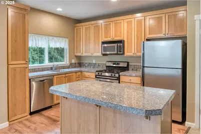 22848 SW Forest Creek Dr #200, Sherwood, OR 97140 - Photo 9