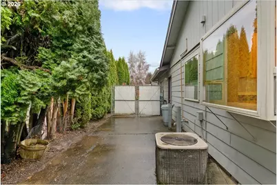 997 Julie St, Keizer, OR 97303 - Photo 29