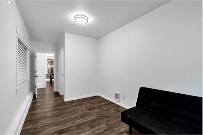 8451 SE Bush St, Portland, OR 97266 - Photo 23