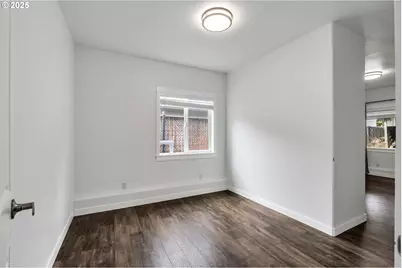 8451 SE Bush St, Portland, OR 97266 - Photo 25