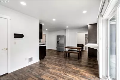 8451 SE Bush St, Portland, OR 97266 - Photo 21