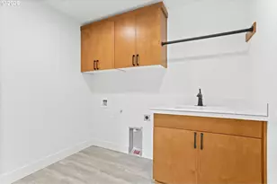 12182 SW Turnagain Dr, Tigard, OR 97224 - Photo 41