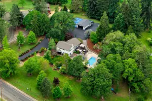 351 Champagne Ct, Roseburg, OR 97471 - Photo 41