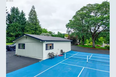 351 Champagne Ct, Roseburg, OR 97471 - Photo 35