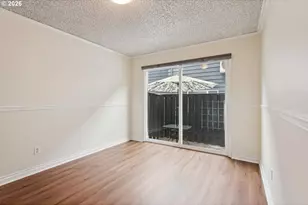 1824 NE Wasco St, Portland, OR 97232 - Photo 13