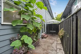 1824 NE Wasco St, Portland, OR 97232 - Photo 25