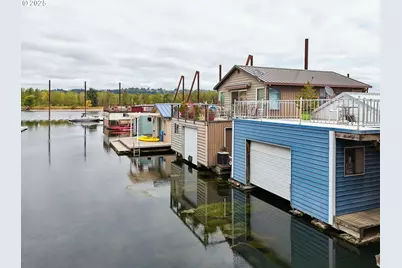 19609 NE Marine Dr #C-4, Portland, OR 97230 - Photo 15