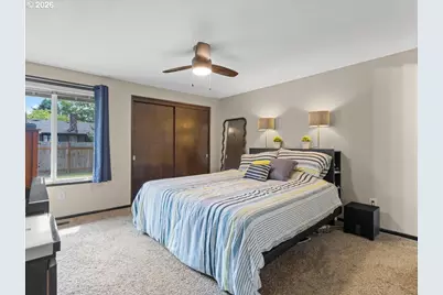 940 NE Baldwin St, Hillsboro, OR 97124 - Photo 17