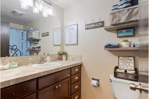 940 NE Baldwin St, Hillsboro, OR 97124 - Photo 23
