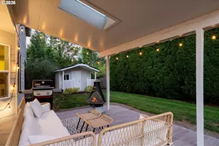 10954 SW Geneva St, Tigard, OR 97223 - Photo 35
