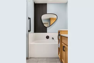 32475 SW Lake Point Ct, Wilsonville, OR 97070 - Photo 31