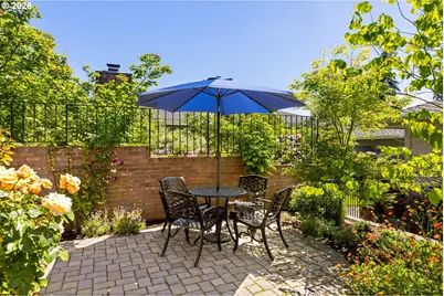 32475 SW Lake Point Ct, Wilsonville, OR 97070 - Photo 23
