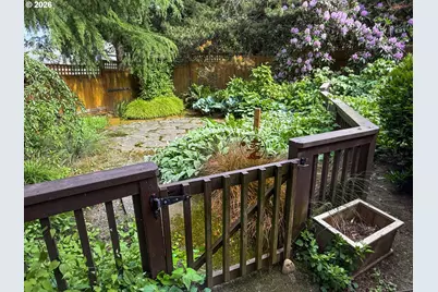 21220 Serango Dr, West Linn, OR 97068 - Photo 39