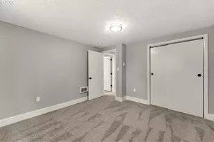30921 NW Spencer Rd, La Center, WA 98629 - Photo 21