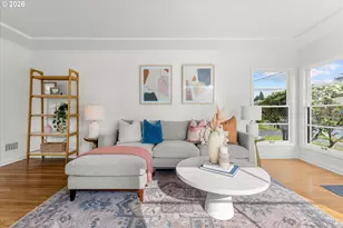 6435 NE Broadway, Portland, OR 97213 - Photo 9