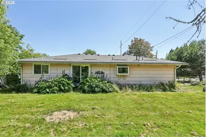 892 D St, Independence, OR 97351 - Photo 25