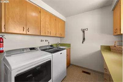 3100 NE Jackson School Rd, Hillsboro, OR 97124 - Photo 37