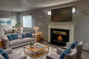 535 NE 24th St, Gresham, OR 97030 - Photo 7