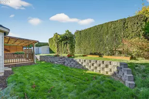 535 NE 24th St, Gresham, OR 97030 - Photo 35