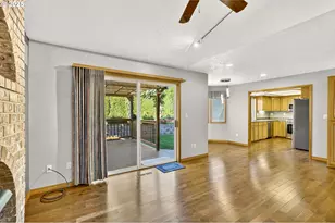 535 NE 24th St, Gresham, OR 97030 - Photo 13