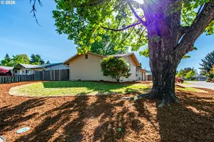 196 Maverick Ave, Eugene, OR 97404 - Photo 3