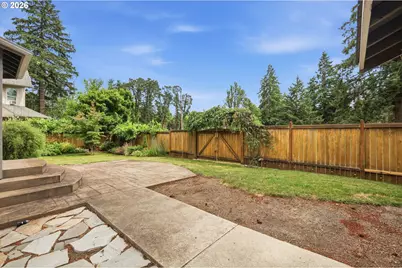 1240 N River Rd, Cottage Grove, OR 97424 - Photo 37