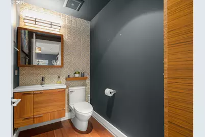 311 NW 12th Ave #903, Portland, OR 97209 - Photo 43