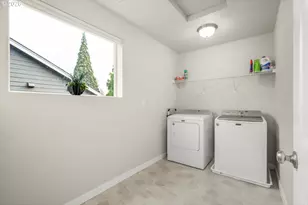14446 SE Garland Ln, Milwaukie, OR 97267 - Photo 27