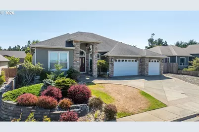 2165 Garfield St, North Bend, OR 97459 - Photo 1