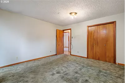 235 9th St, Washougal, WA 98671 - Photo 5