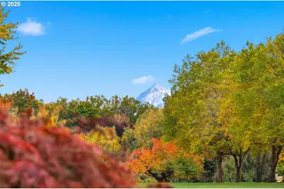 1920 NE View Ct, Gresham, OR 97030 - Photo 39