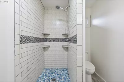 1920 NE View Ct, Gresham, OR 97030 - Photo 23