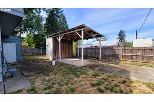 2410 Porter St, Lebanon, OR 97355 - Photo 11