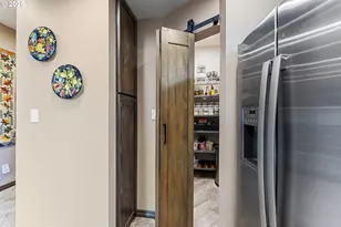 6521 S Corbett Ave, Portland, OR 97239 - Photo 15