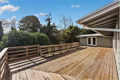 2912 Stanton Ave, North Bend, OR 97459 - Photo 5