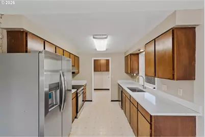 2912 Stanton Ave, North Bend, OR 97459 - Photo 13