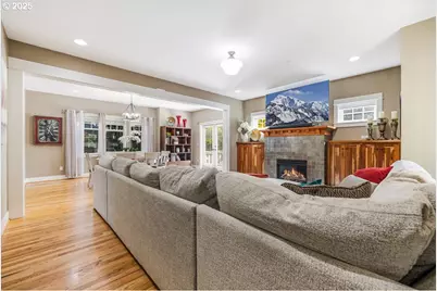 8250 SW Indigo Ter, Beaverton, OR 97007 - Photo 9