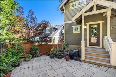 8250 SW Indigo Ter, Beaverton, OR 97007 - Photo 37