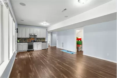 7281 NE Rockridge Pl, Hillsboro, OR 97124 - Photo 45