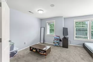 7281 NE Rockridge Pl, Hillsboro, OR 97124 - Photo 27