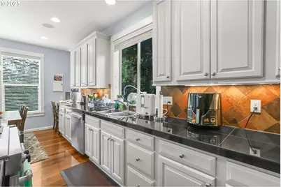 7281 NE Rockridge Pl, Hillsboro, OR 97124 - Photo 21