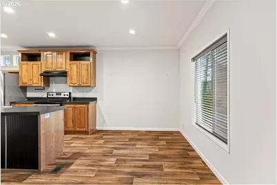 7136 S King St, Canby, OR 97013 - Photo 11