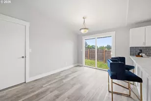2817 SE 151st Ave, Portland, OR 97236 - Photo 9