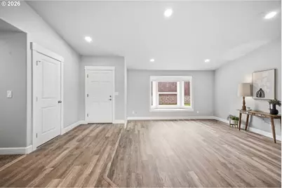 2817 SE 151st Ave, Portland, OR 97236 - Photo 5
