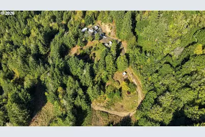 95220 Sitkum Ln, Myrtle Point, OR 97458 - Photo 21