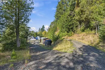 95220 Sitkum Ln, Myrtle Point, OR 97458 - Photo 5
