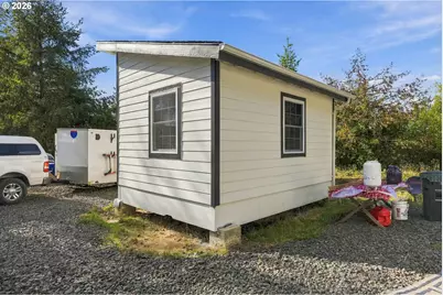 95220 Sitkum Ln, Myrtle Point, OR 97458 - Photo 7