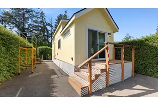 91403 Kellogg Ln, Coos Bay, OR 97420 - Photo 1